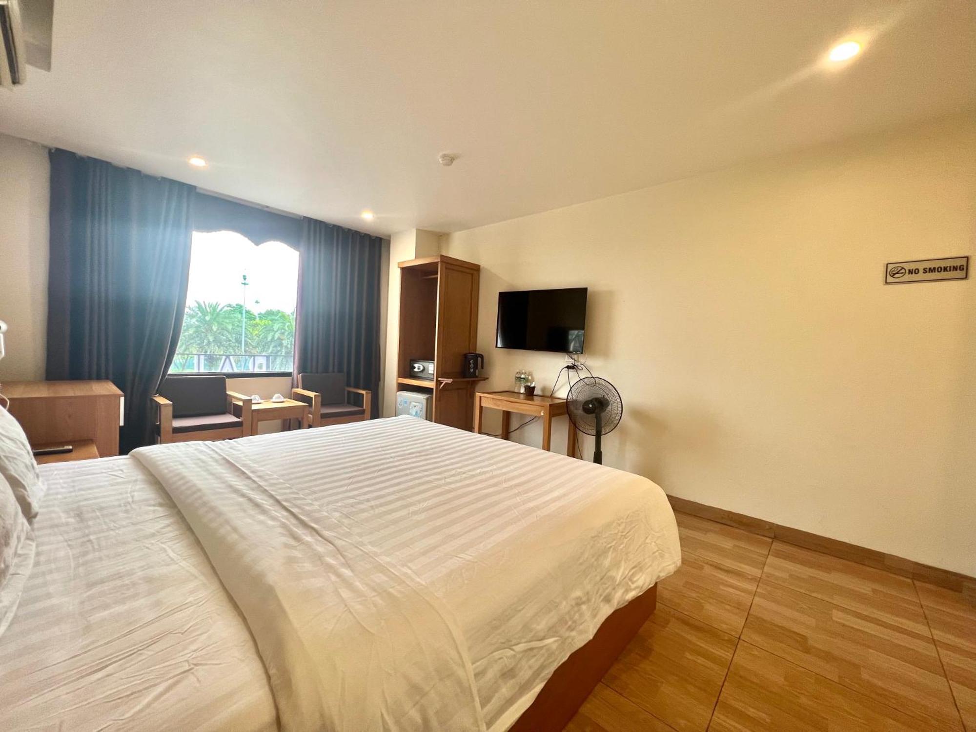 Dragon Airport Hotel Noi Bai Екстериор снимка